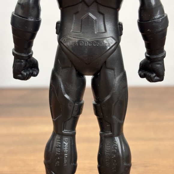 2019 Mattel DC Comics Batman Robin Missions NIGHTWING 6" Action Figure Toy - Picture 6 of 10